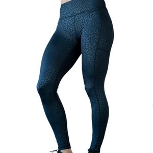 CVG Black Leopard leggings